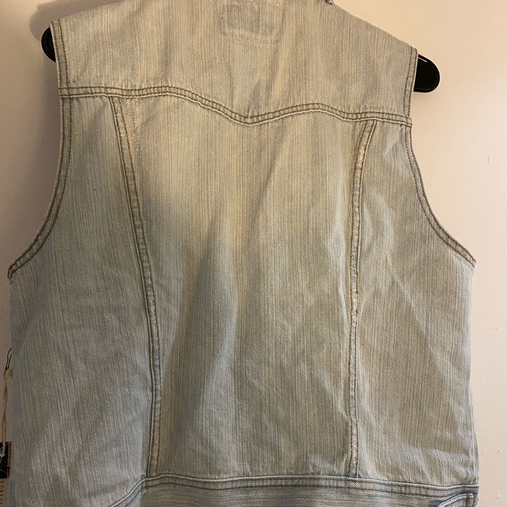 Forever 21 denim fest